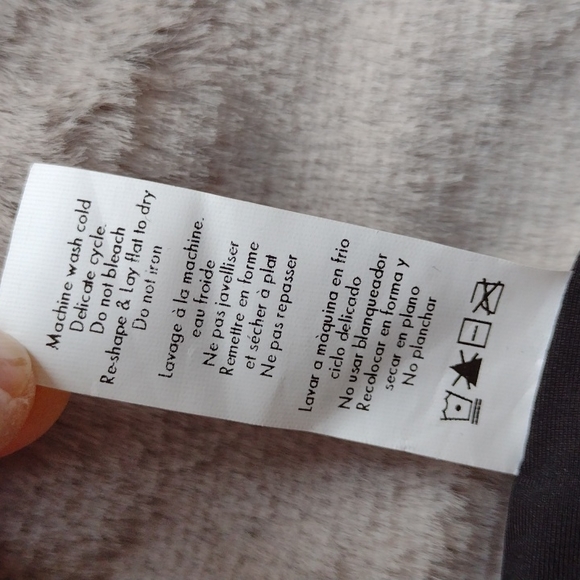 TROPIC OF C SPORTS BRA SIZE L NWOT - Picture 6 of 9